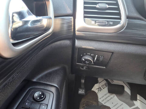 2019 Jeep Grand Cherokee Altitude