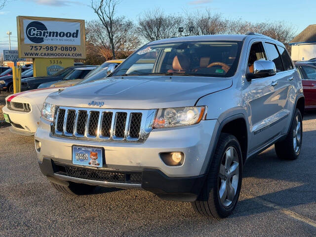 2012 Jeep Grand Cherokee Overland's photo