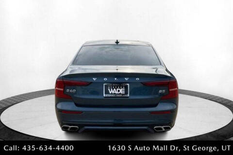 2022 Volvo S60 B5 Momentum