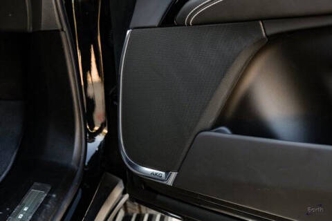 2025 Cadillac Escalade-V