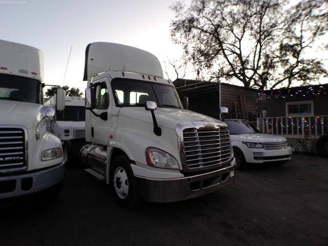 2016 Freightliner Cascadia