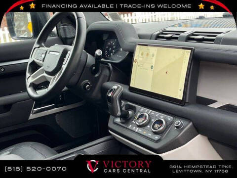 2022 Land Rover Defender 110 X-Dynamic SE