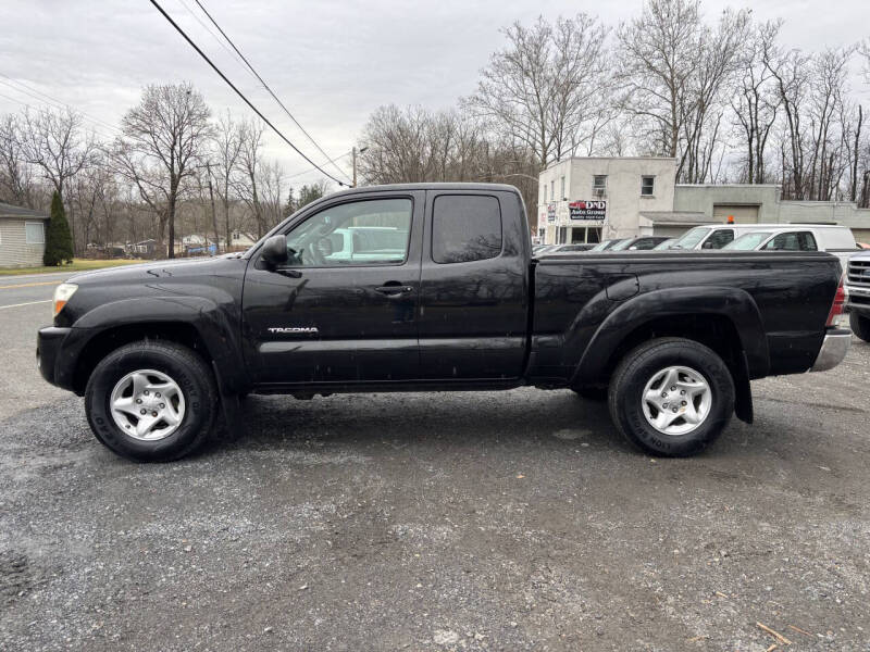 2010 Toyota Tacoma Base photo 2