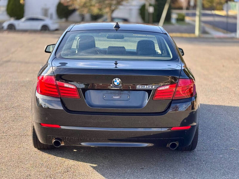 2012 BMW 5 Series 535i photo 7