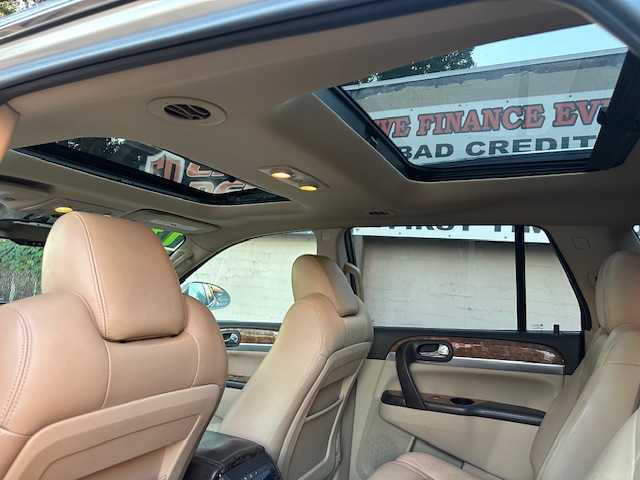 2011 Buick Enclave CXL-2