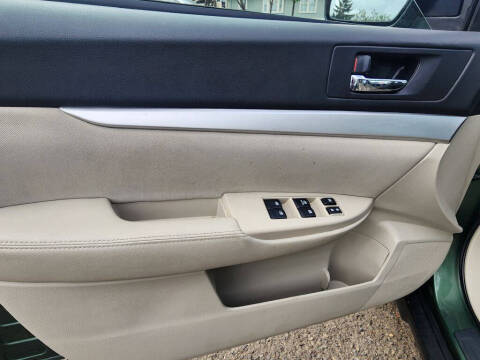 2013 Subaru Outback 2.5i