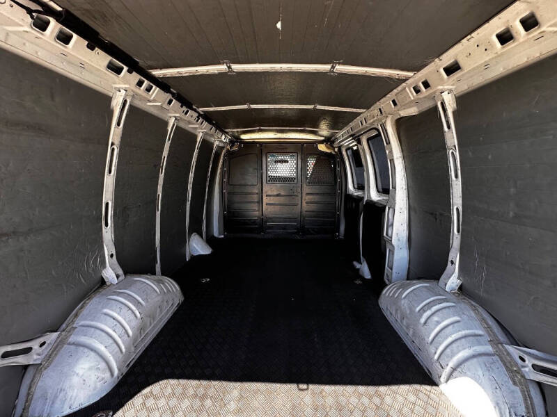 2019 Chevrolet Express 2500