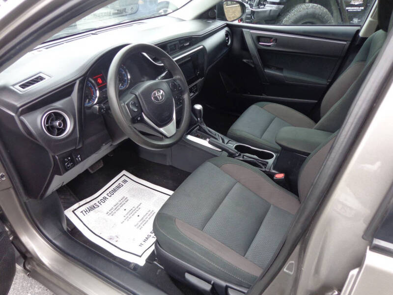 2018 Toyota Corolla LE