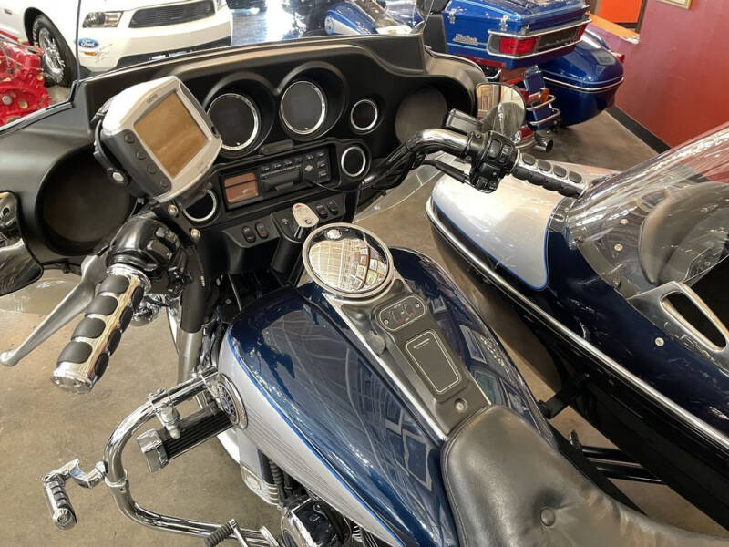 2001 Harley-Davidson® FLHTCI - Electra Glide® C