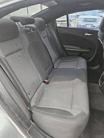 2016 Dodge Charger SXT