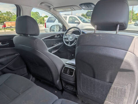 2017 Kia Sorento LX