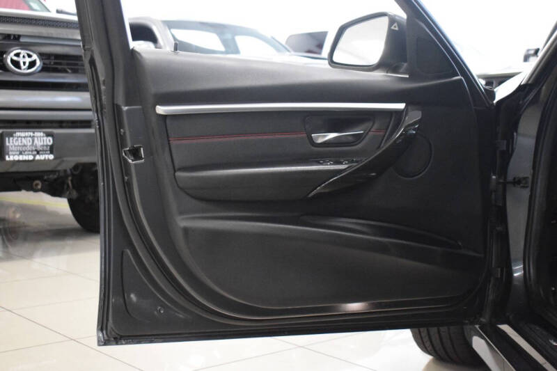 2018 BMW 3 Series 330i