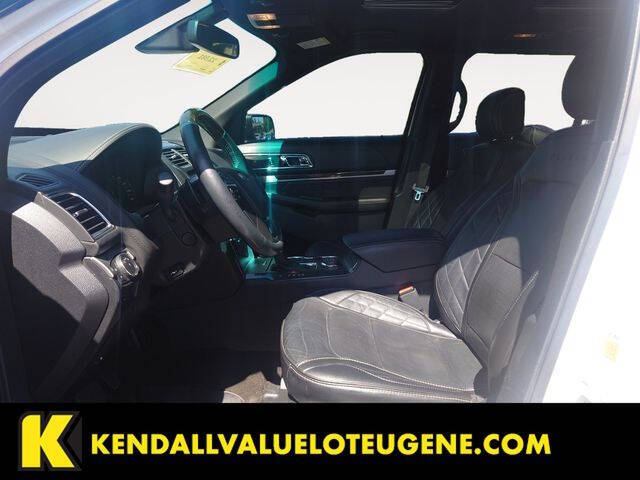 2017 Ford Explorer Platinum