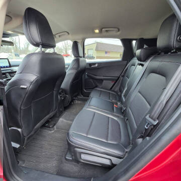 2020 Ford Escape SEL