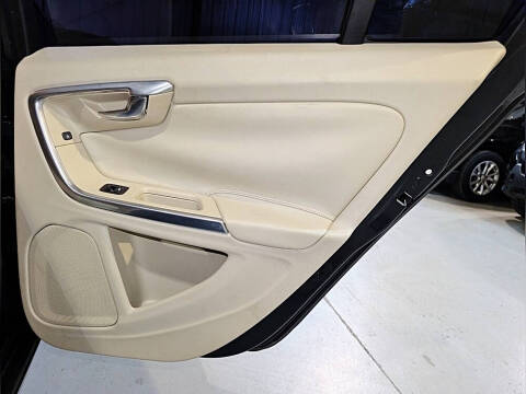 2015 Volvo S60 T5 Drive-E Premier