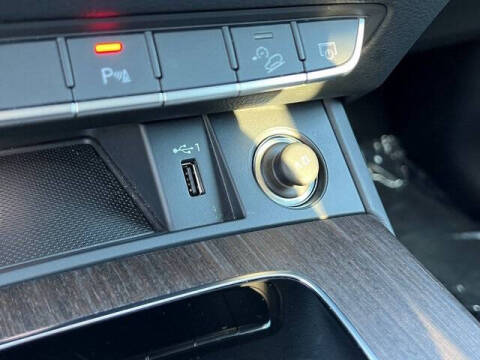 2024 Audi Q5 quattro S line Prem Plus 45 TFSI