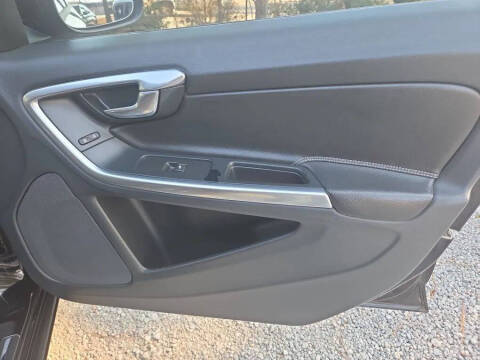 2017 Volvo S60 T5 Dynamic