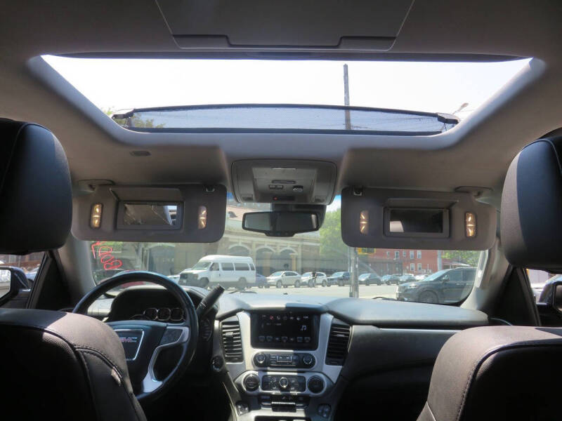 2016 GMC Yukon SLT