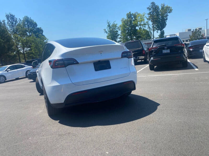 2024 Tesla Model Y Long Range