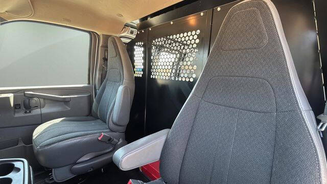 2024 Chevrolet Express 2500