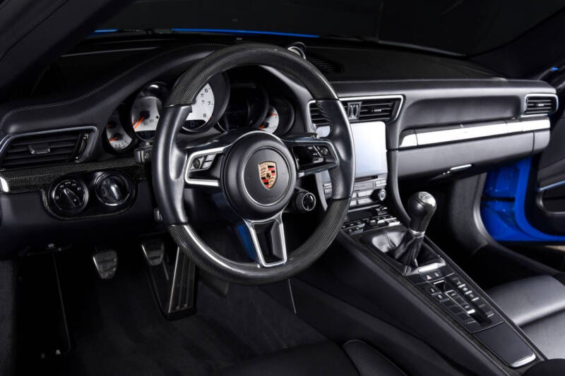 2017 Porsche 911 Targa 4 GTS