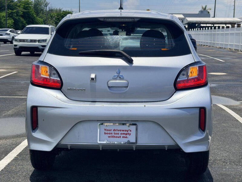 2024 Mitsubishi Mirage ES