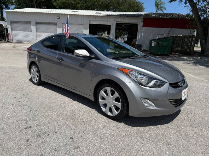 2012 Hyundai Elantra Limited's photo