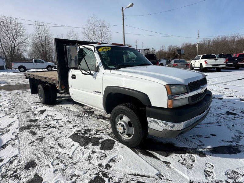 2004 Chevrolet Silverado 3500 for sale at VILLAGE AUTO MART LLC in Portage IN