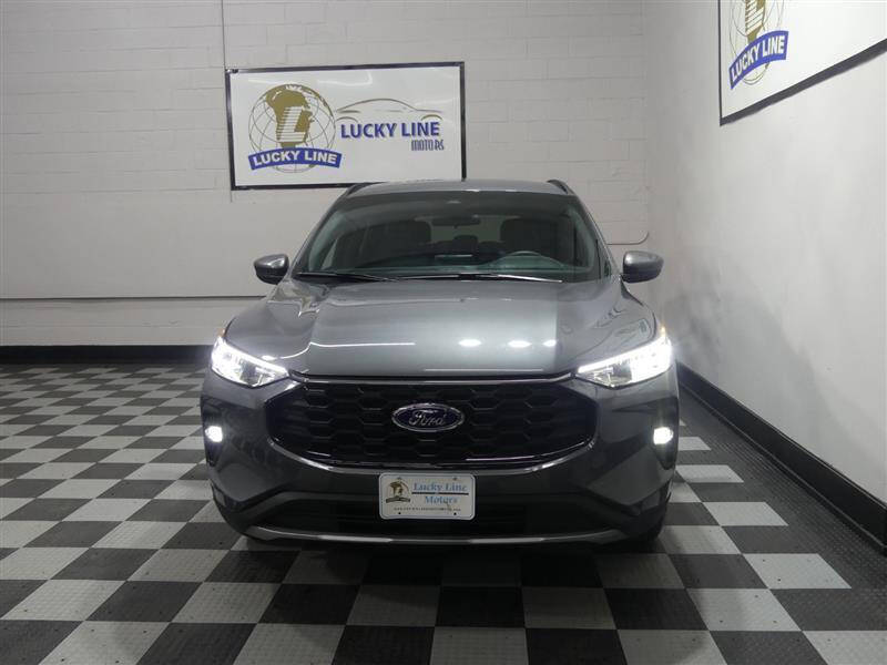 2025 Ford Escape ST-Line Select