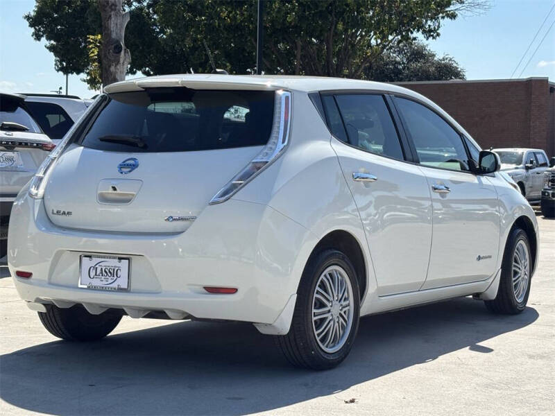 2015 Nissan LEAF S