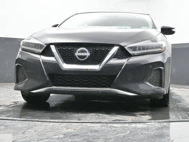 2023 Nissan Maxima