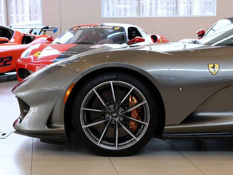 2021 Ferrari 812 GTS