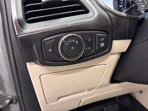 2021 Ford Edge Titanium