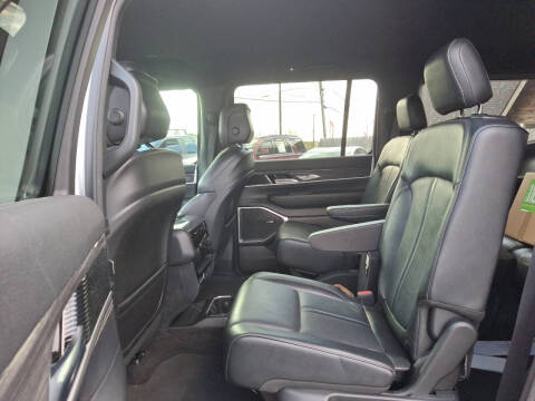 2022 Jeep Wagoneer Series III