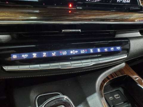 2021 Cadillac Escalade Premium Luxury
