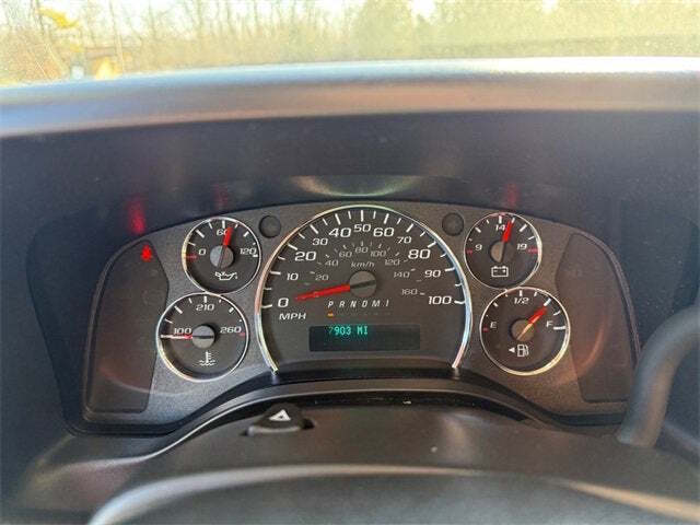 2023 Chevrolet Express 2500