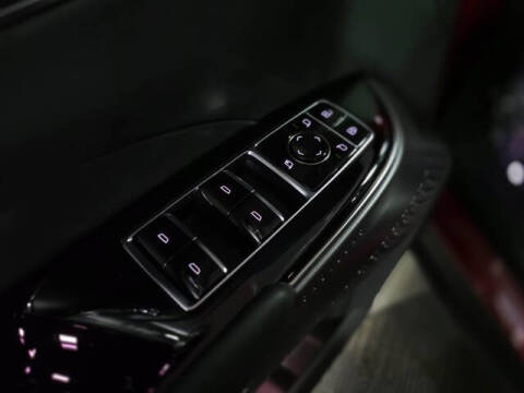 2024 Cadillac LYRIQ Sport 1