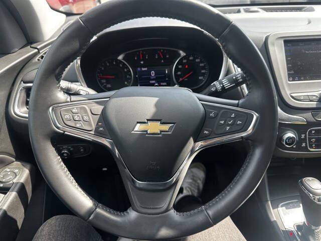 2021 Chevrolet Equinox for sale at Bowman Auto Center in Clarkston, MI