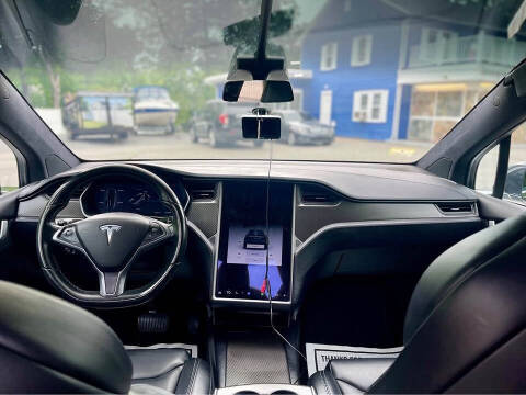 2018 Tesla Model X 75D