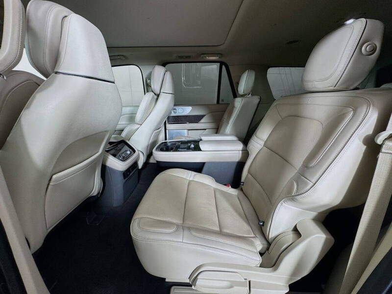 2019 Lincoln Navigator L Reserve