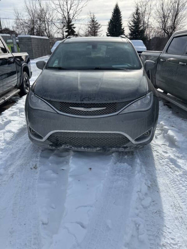 2019 Chrysler Pacifica Touring L