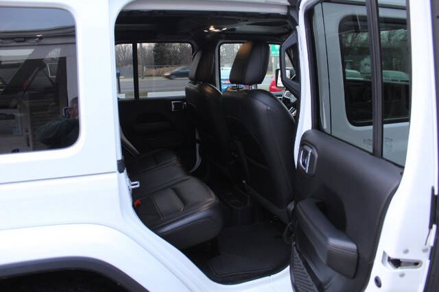 2021 Jeep Wrangler Unlimited Sahara Altitude