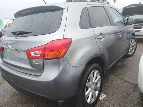 2013 Mitsubishi Outlander Sport ES