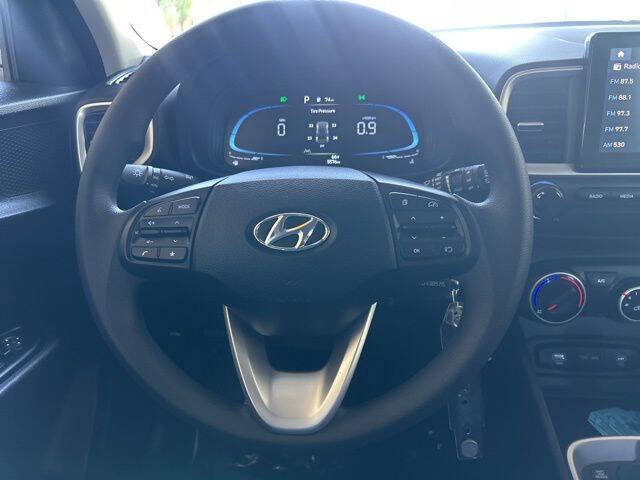 2026 Hyundai Venue SE