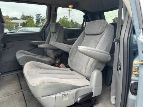 2005 Dodge Grand Caravan SXT