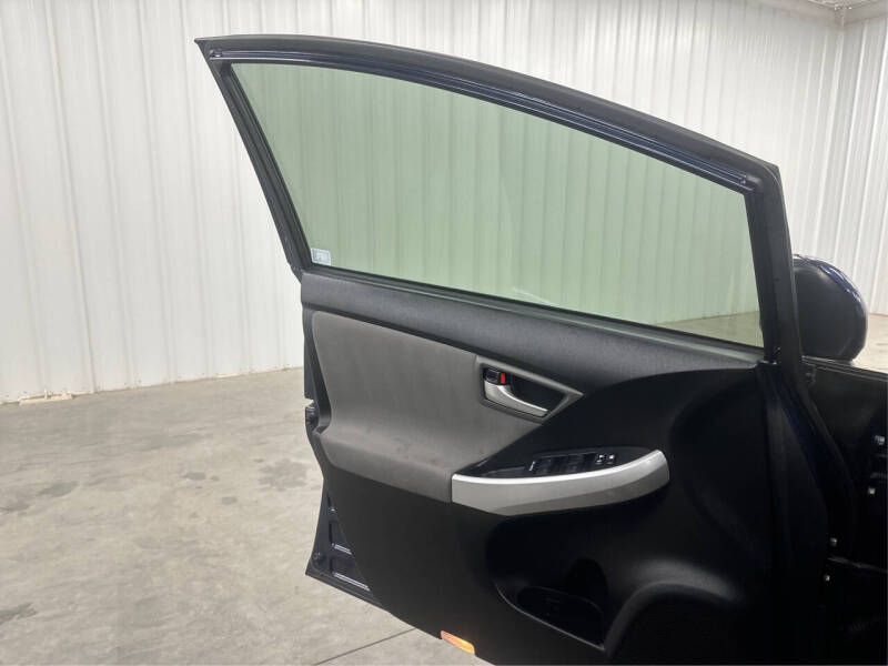 2014 Toyota Prius Two