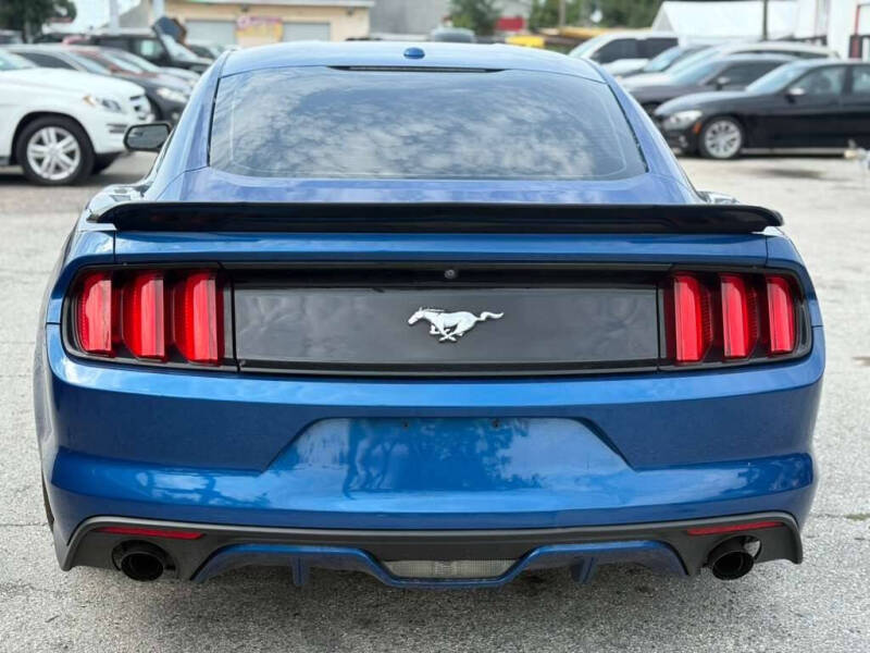 2017 Ford Mustang EcoBoost