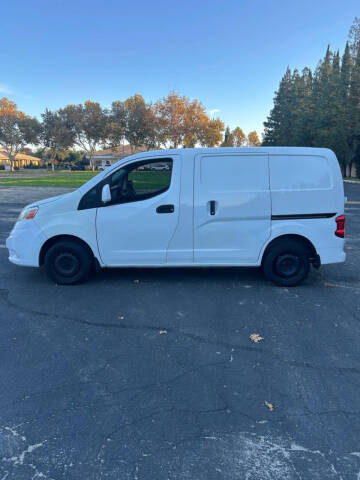 2017 Nissan NV200