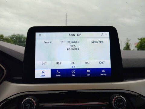 2020 Ford Escape SE