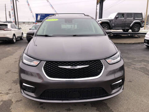 2022 Chrysler Pacifica Touring L